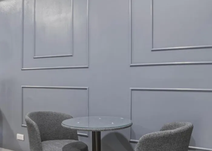 Apartahotel Bgc With Free Parking & Balcony Near Uptown Mall